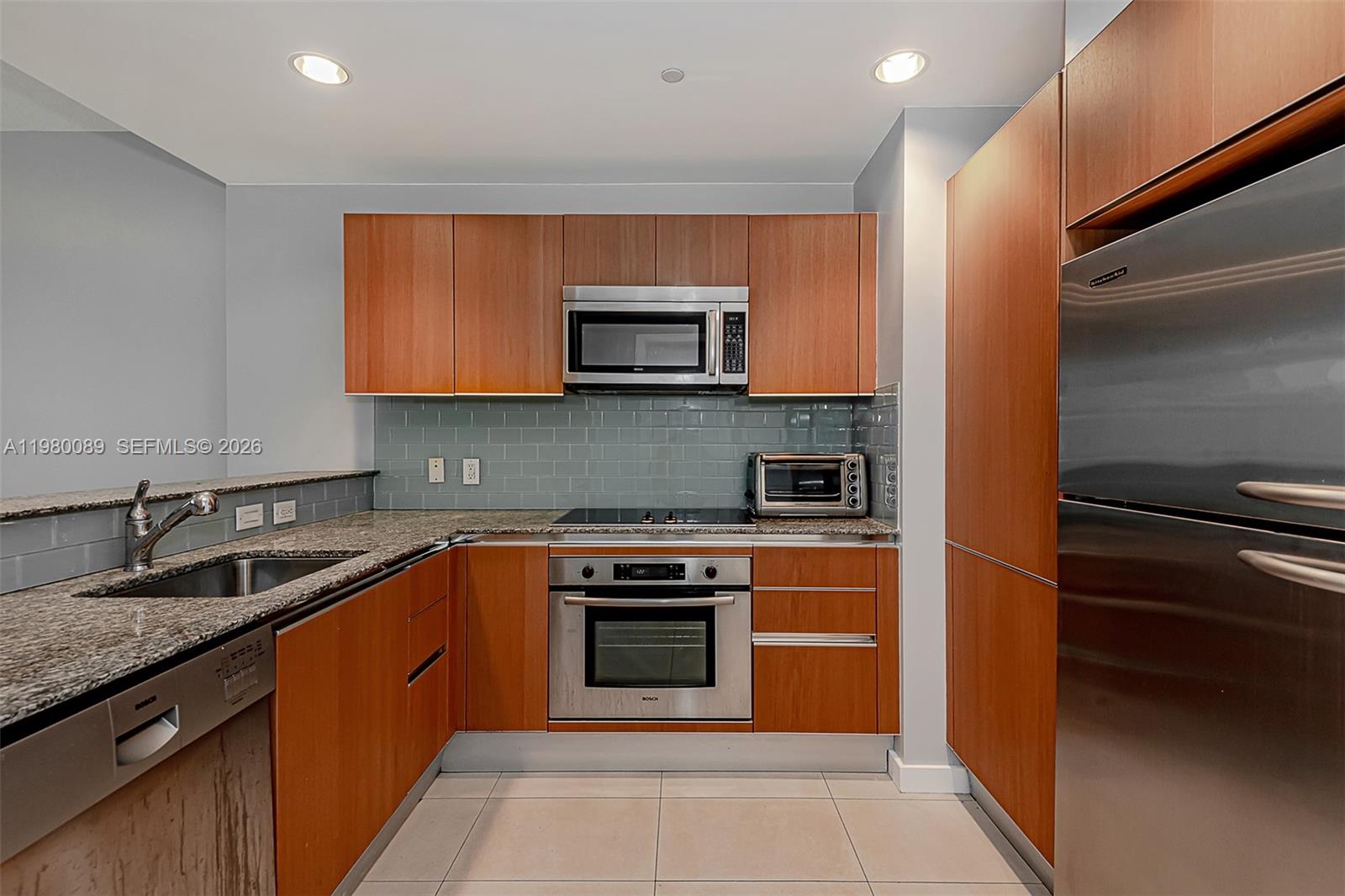 1050 Brickell Ave #2822, Miami FL 33131