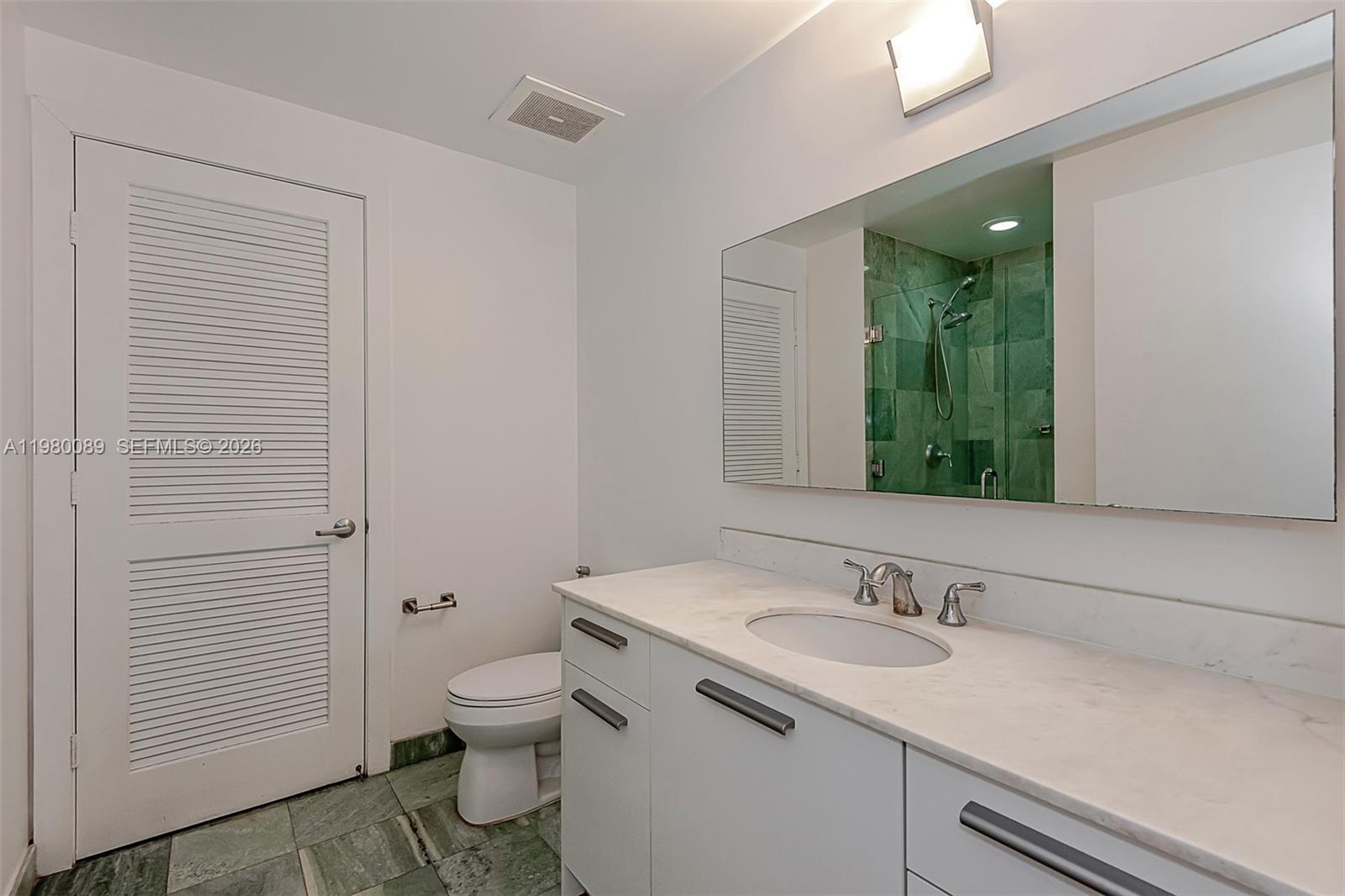 1050 Brickell Ave #2822, Miami FL 33131