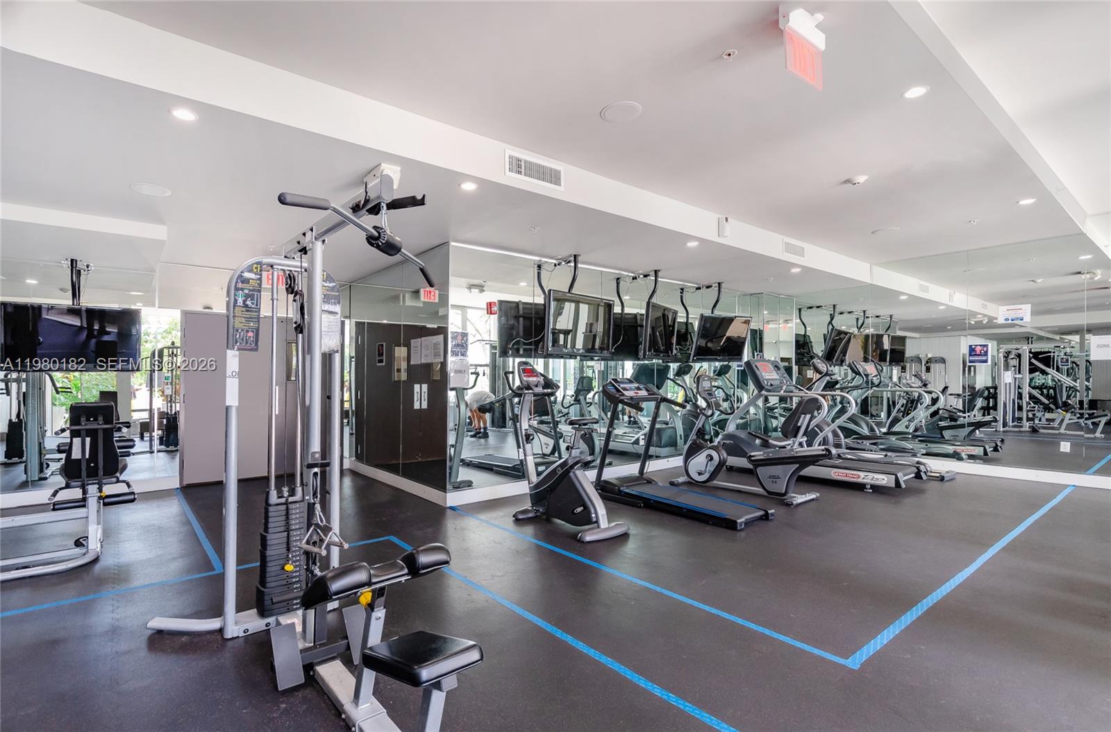 2100 Park Ave #309, Miami Beach FL 33139