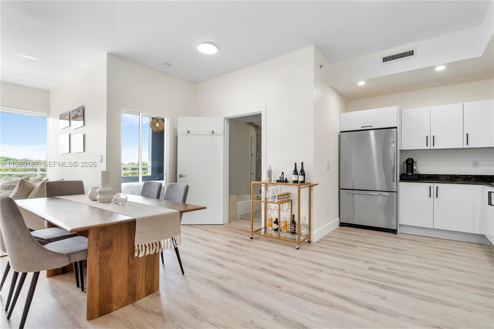 3250 Grand Ave #507, Miami FL 33133