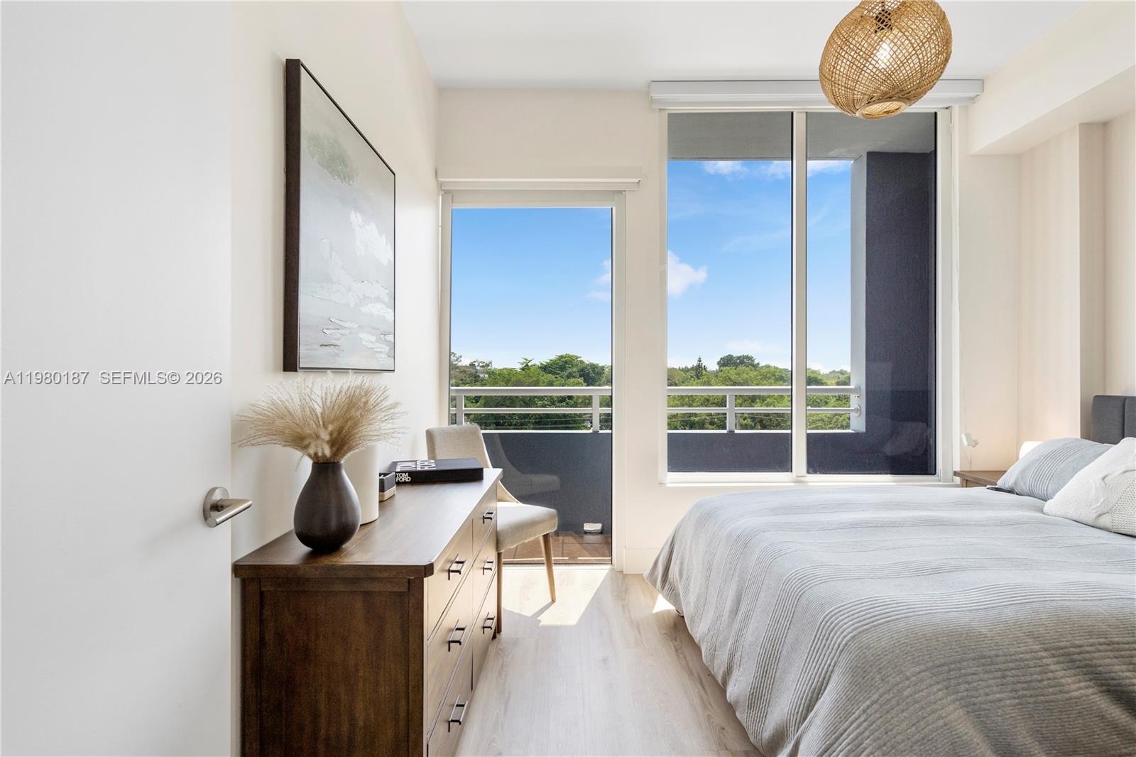 3250 Grand Ave #507, Miami FL 33133