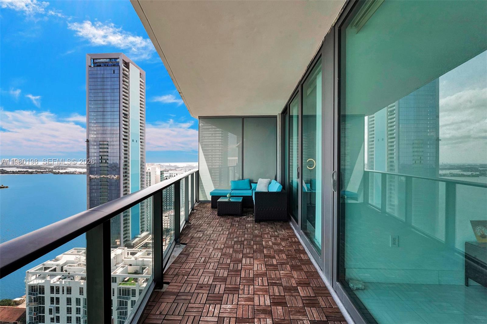 460 NE 28th St #3403, Miami FL 33137