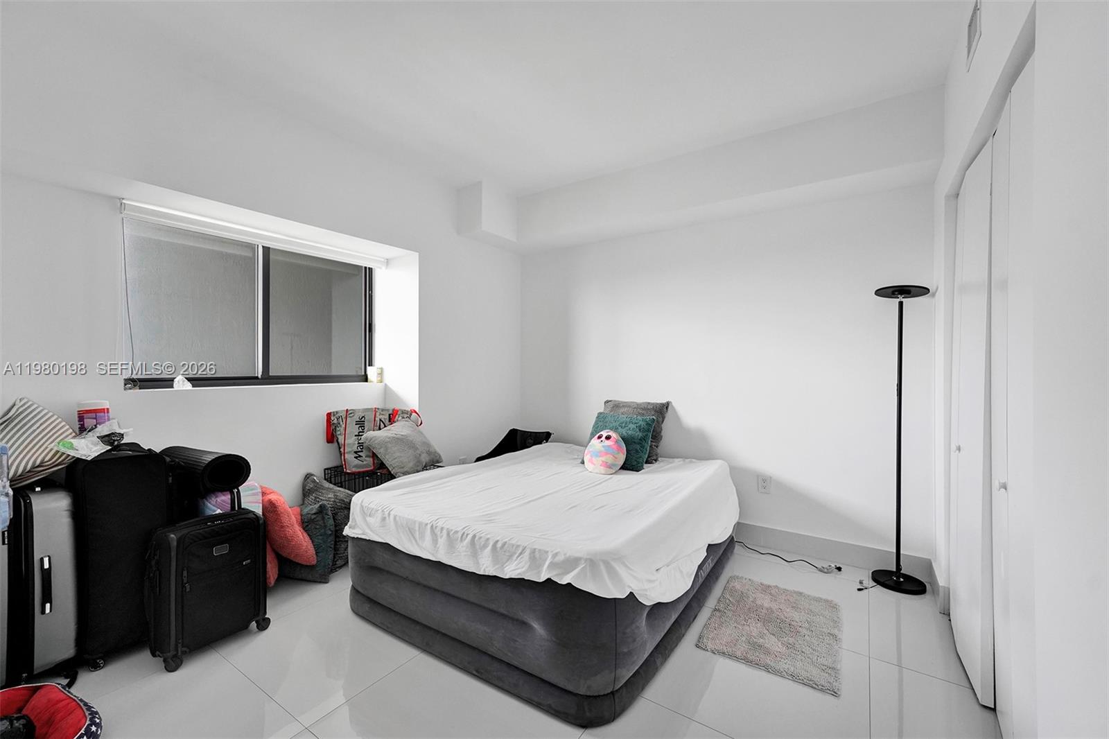 460 NE 28th St #3403, Miami FL 33137