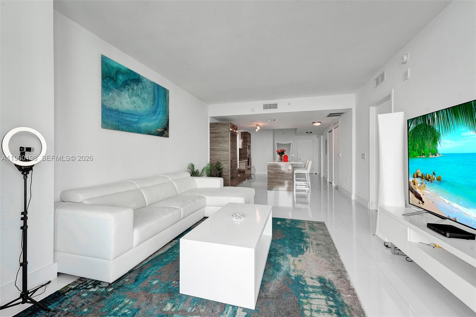 460 NE 28th St #3403, Miami FL 33137