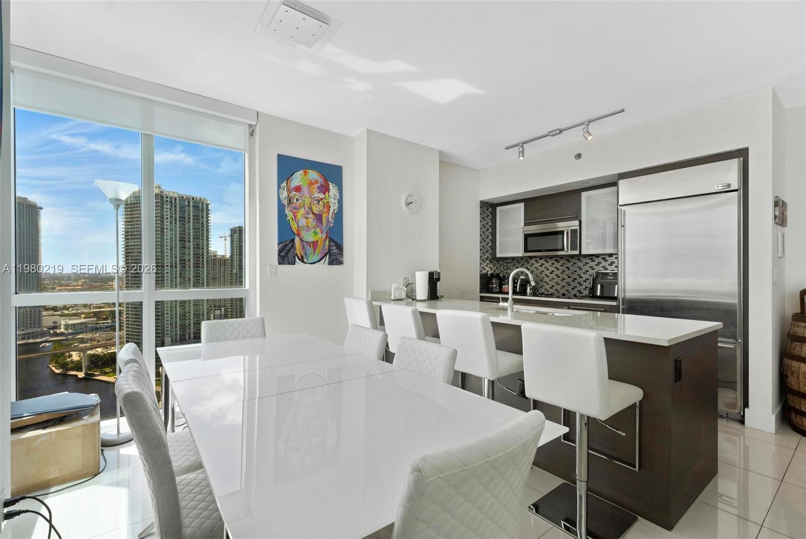 55 SE 6th St #3102, Miami FL 33131