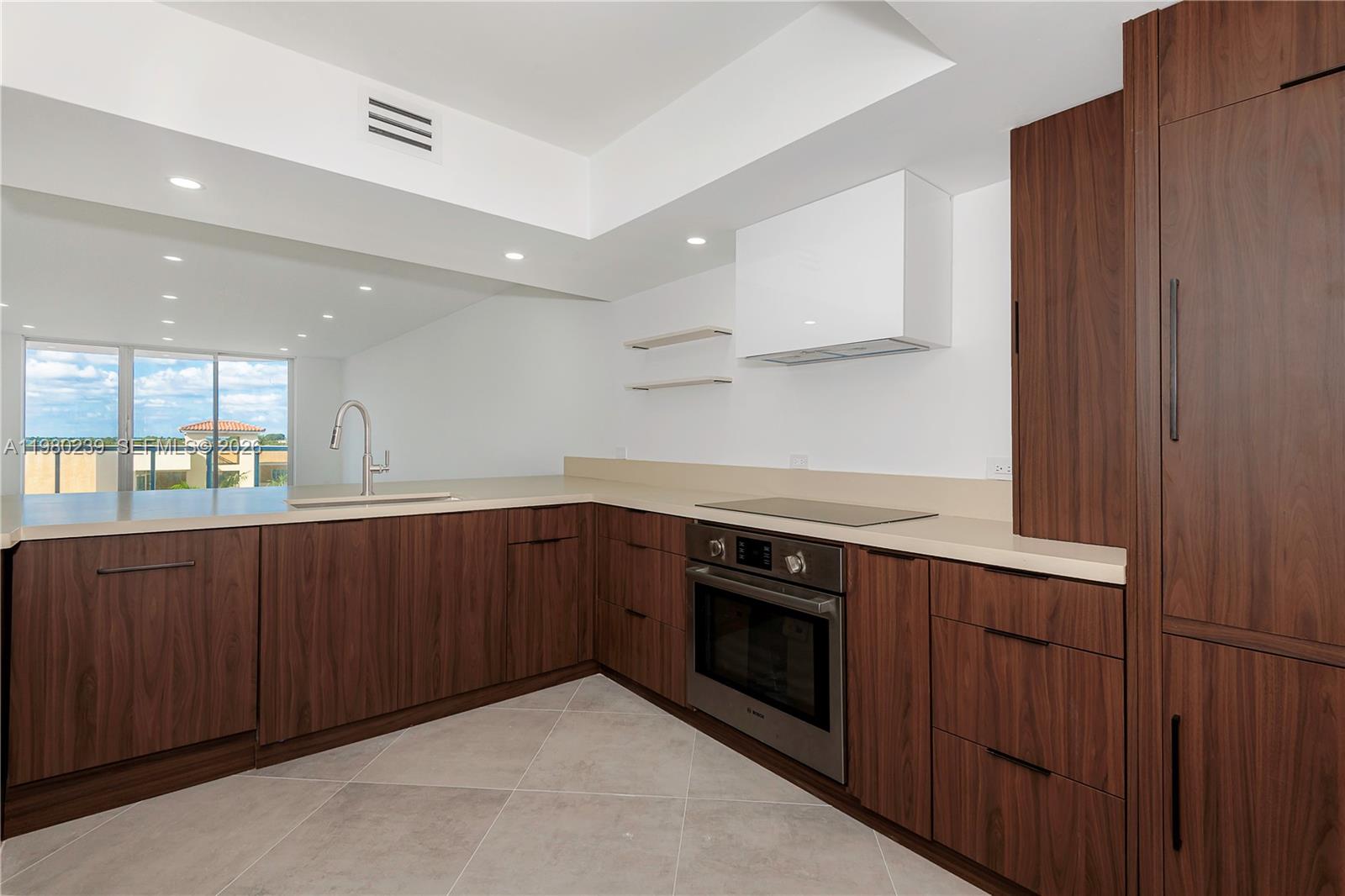 8855 Collins Ave #6E, Surfside FL 33154