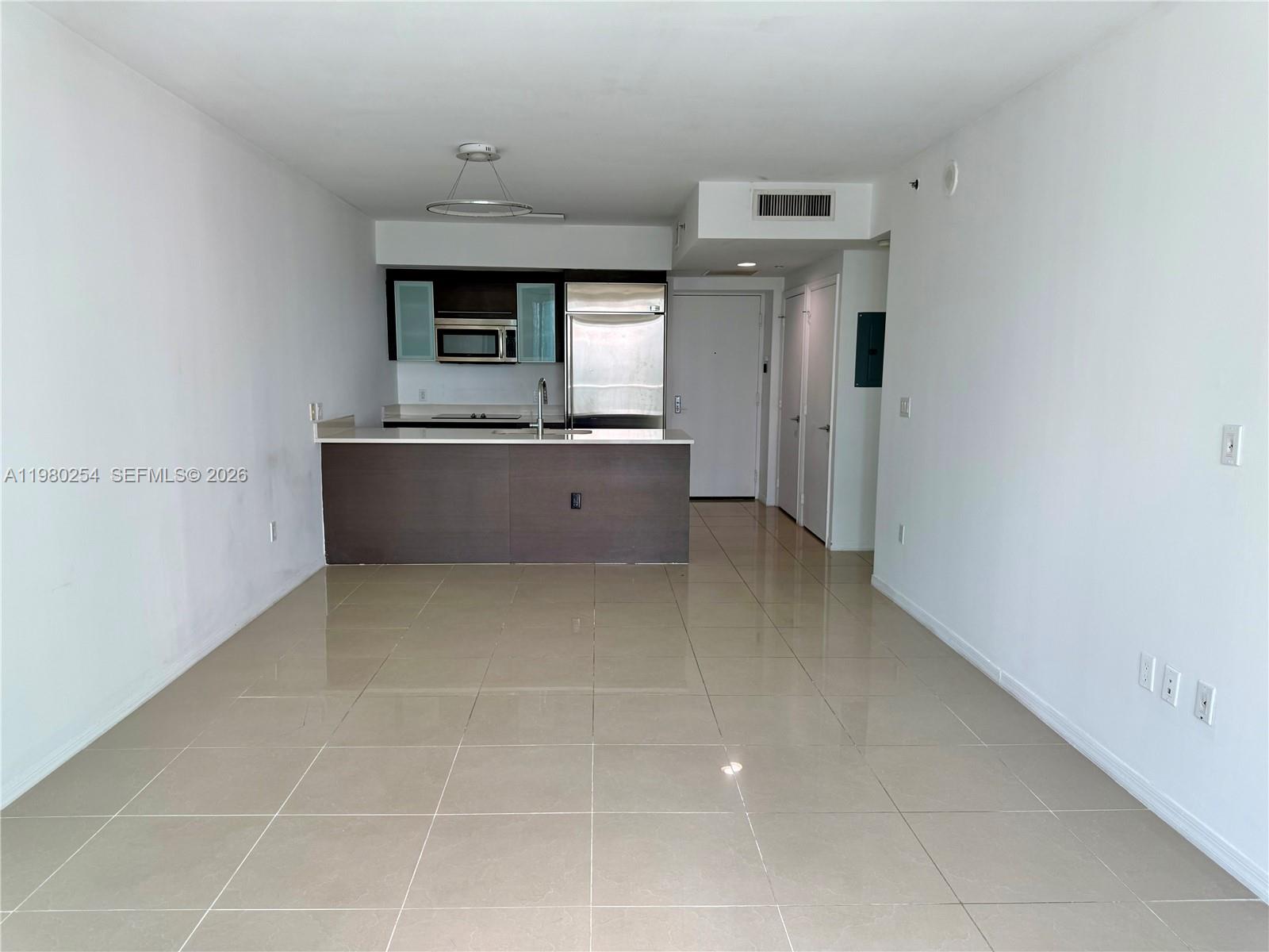 55 SE 6th St #3804, Miami FL 33131