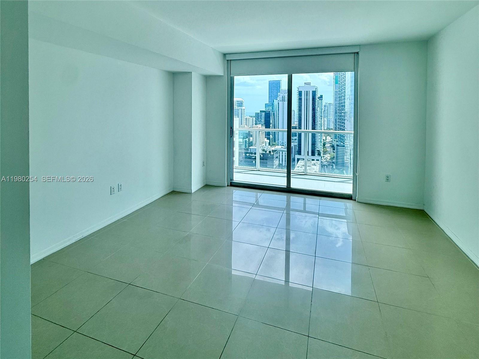 55 SE 6th St #3804, Miami FL 33131