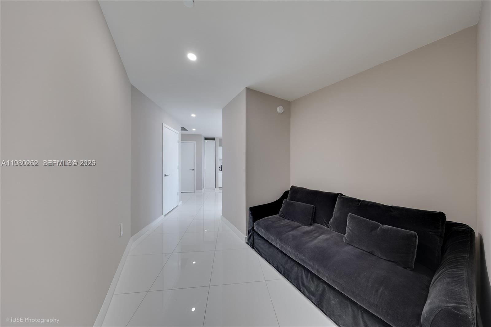 851 NE 1st Ave #3402, Miami FL 33132