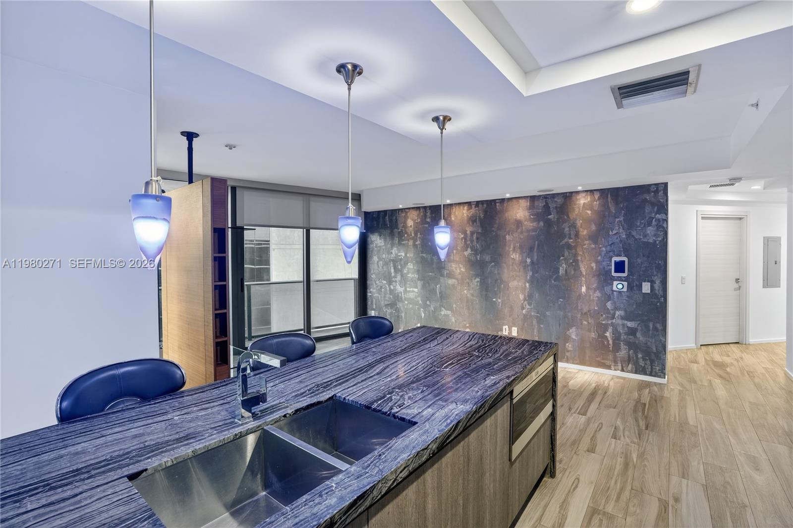 801 S Miami Ave #2805, Miami FL 33130