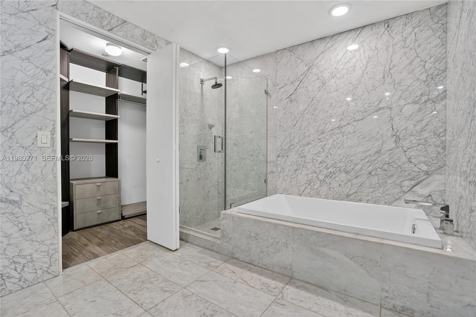 801 S Miami Ave #2805, Miami FL 33130