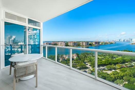 100 S Pointe Dr #1701, Miami Beach FL 33139
