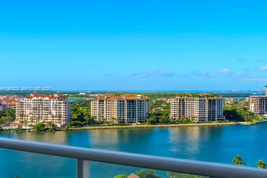 100 S Pointe Dr #1701, Miami Beach FL 33139