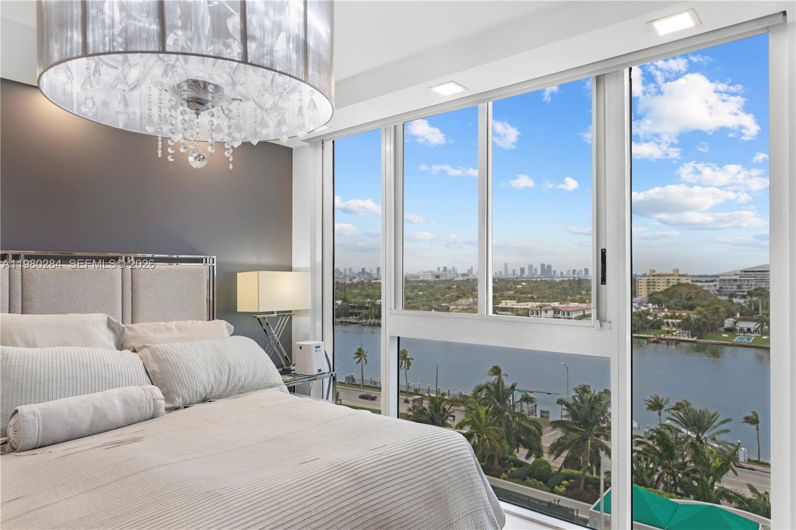 4775 Collins Ave #1007, Miami Beach FL 33140
