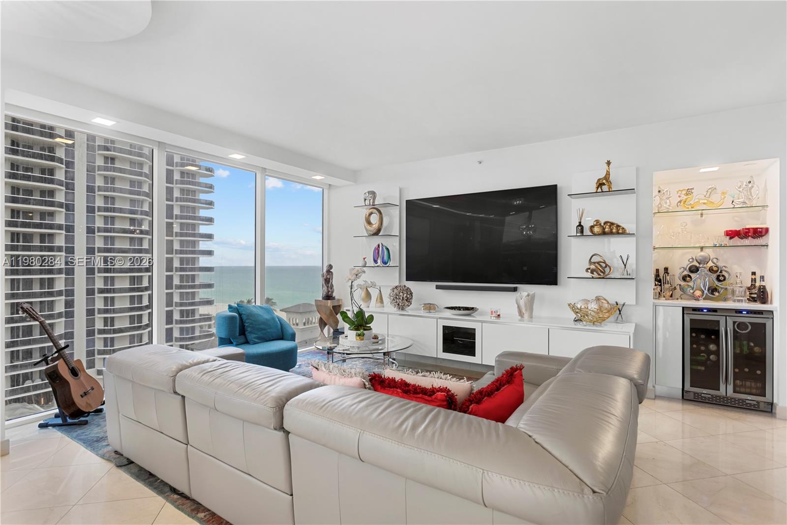 4775 Collins Ave #1007, Miami Beach FL 33140