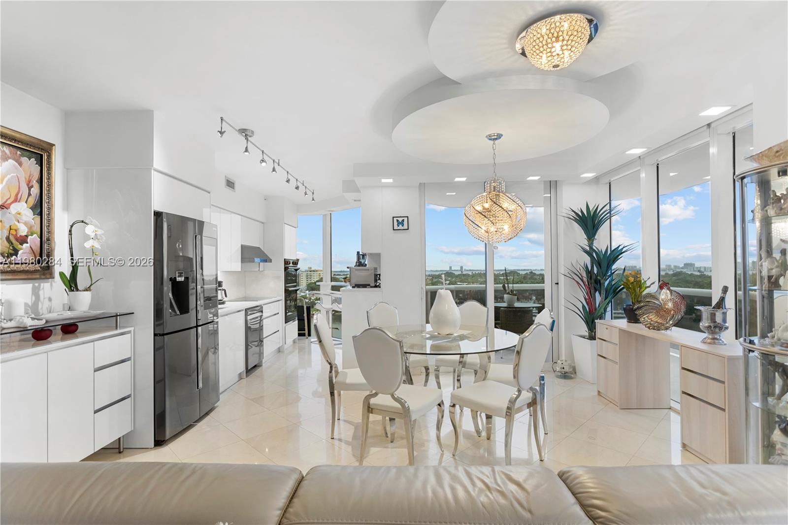 4775 Collins Ave #1007, Miami Beach FL 33140