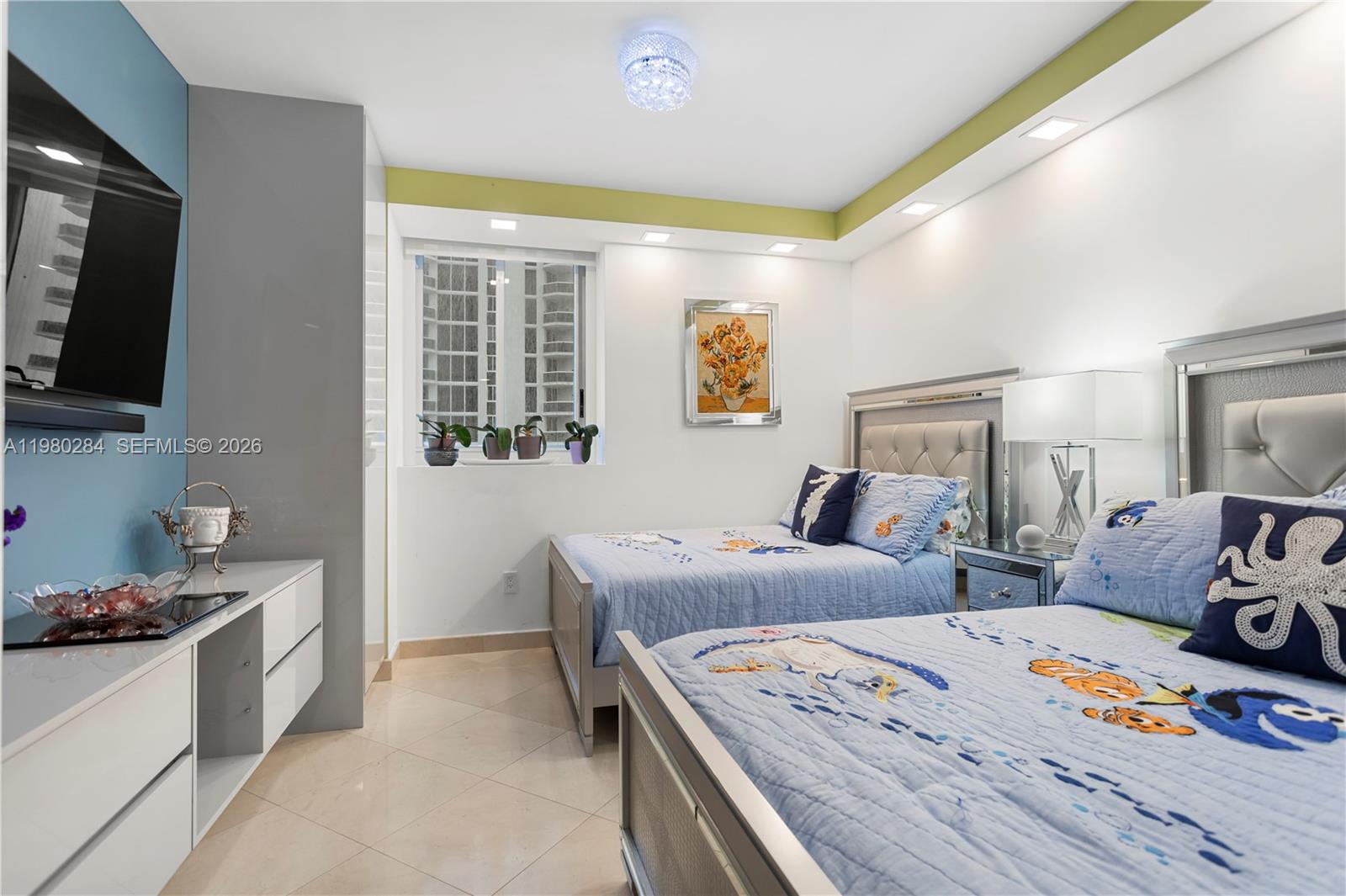 4775 Collins Ave #1007, Miami Beach FL 33140