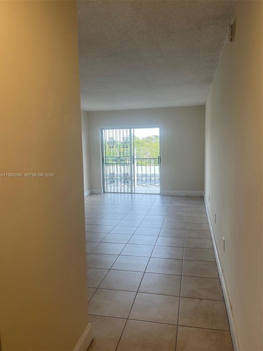 2500 SW 6th St #404, Miami FL 33135