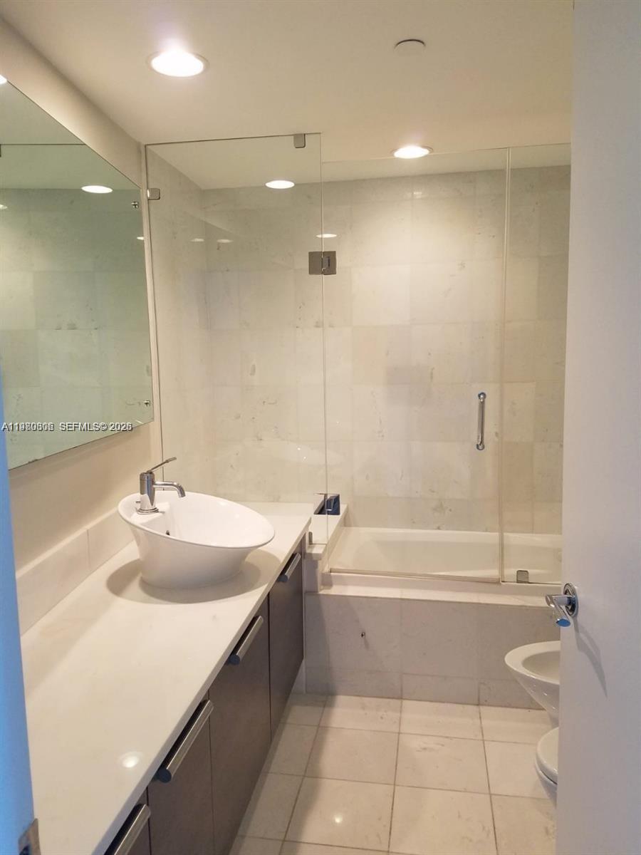 2950 NE 188th St #237, Aventura FL 33180