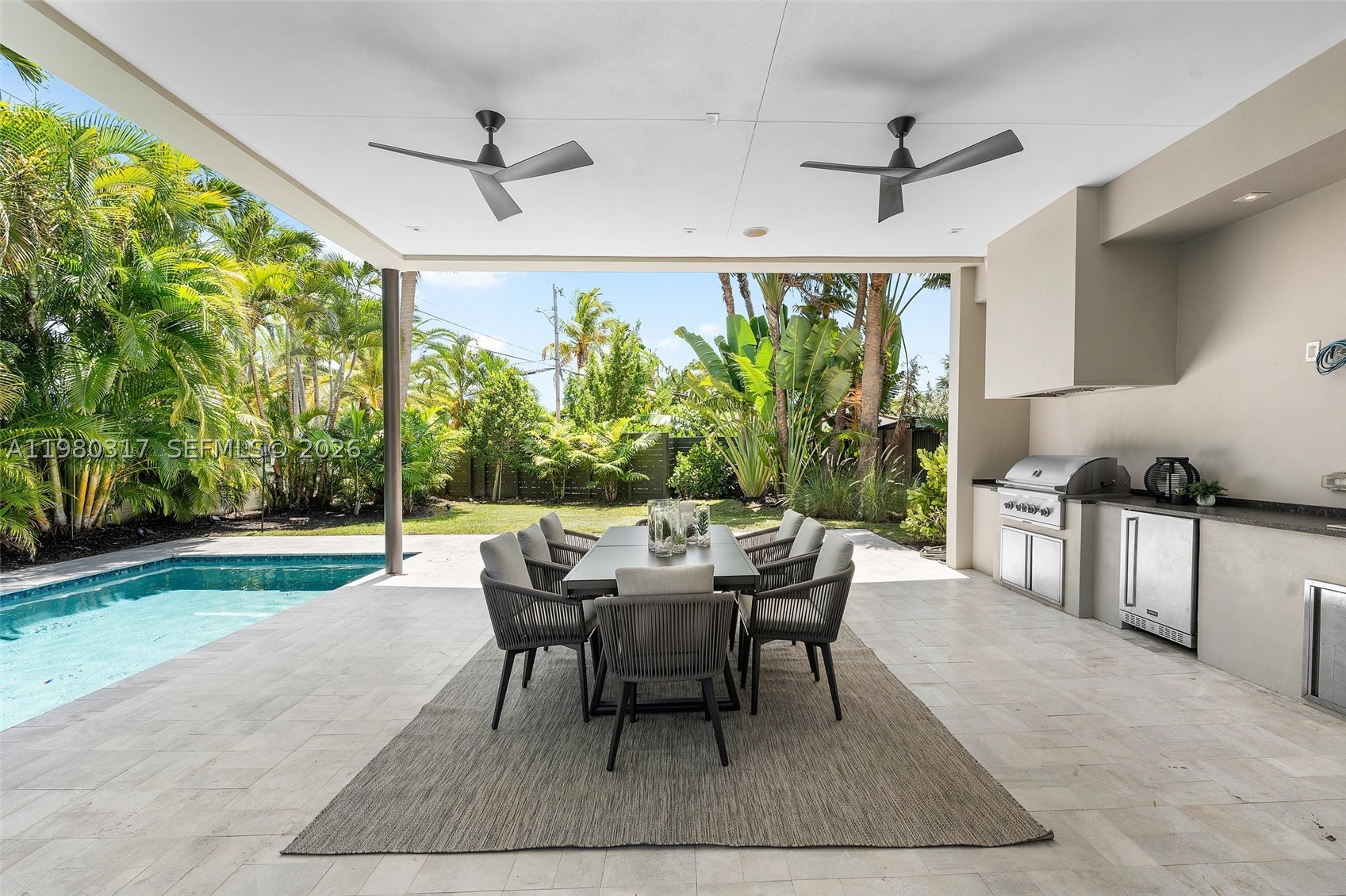 2500 Middle River Dr, Fort Lauderdale FL 33305