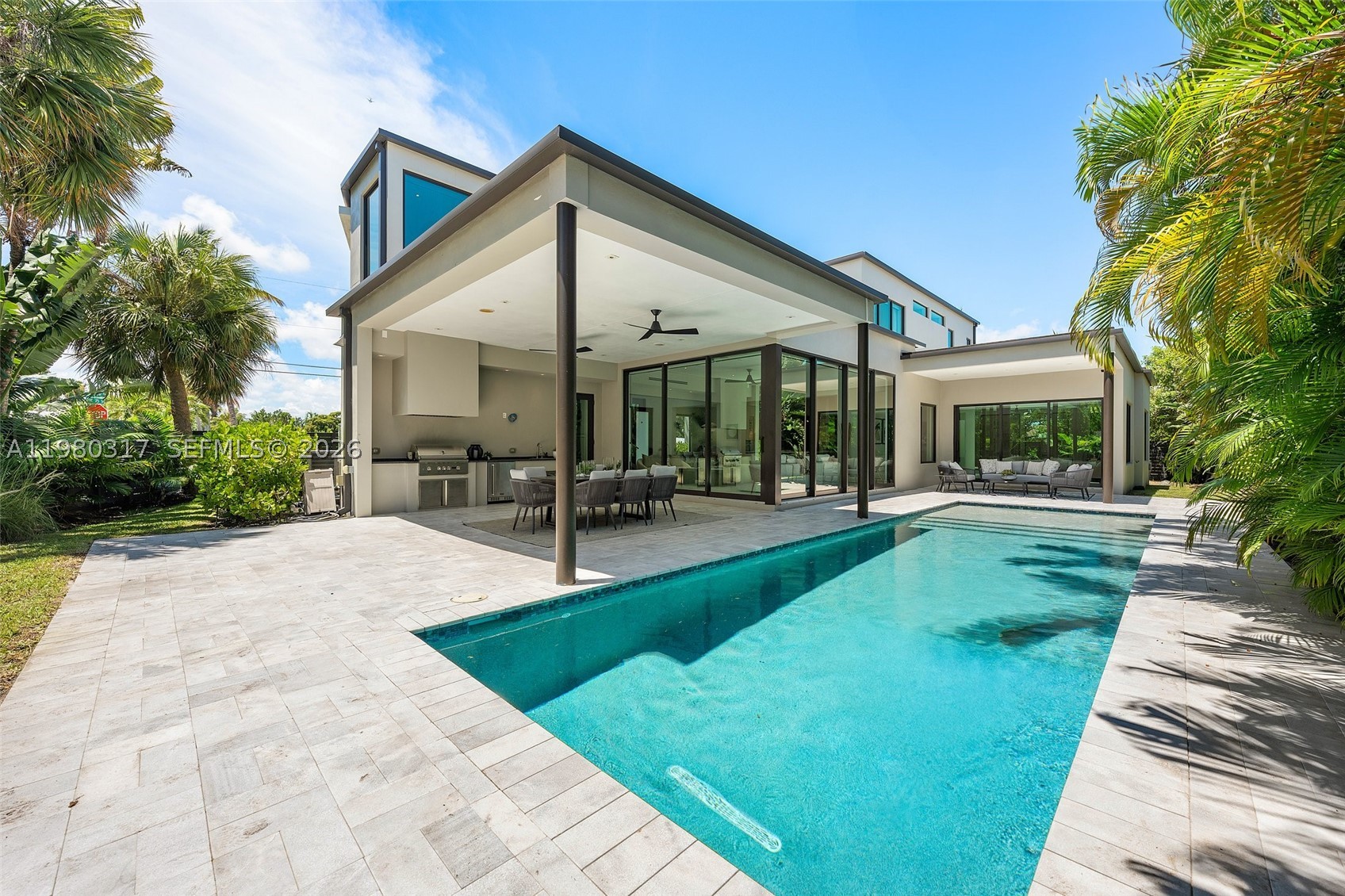 2500 Middle River Dr, Fort Lauderdale FL 33305