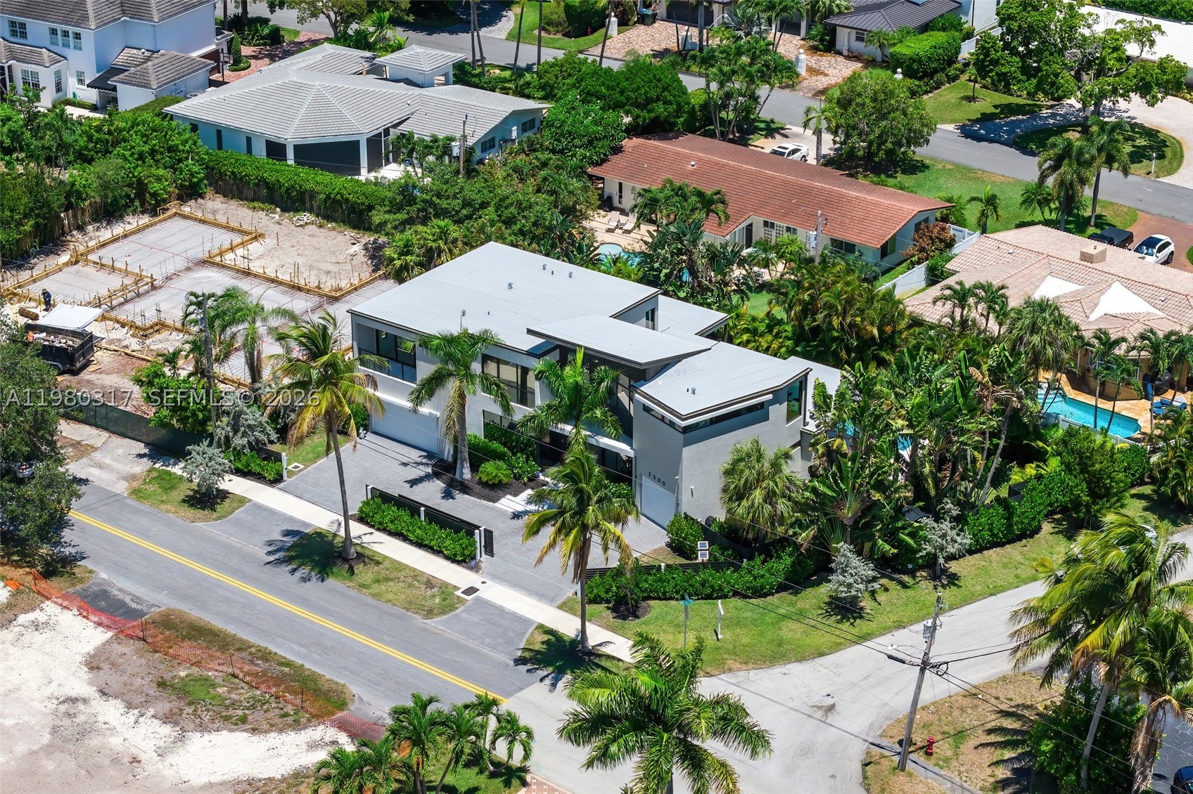 2500 Middle River Dr, Fort Lauderdale FL 33305