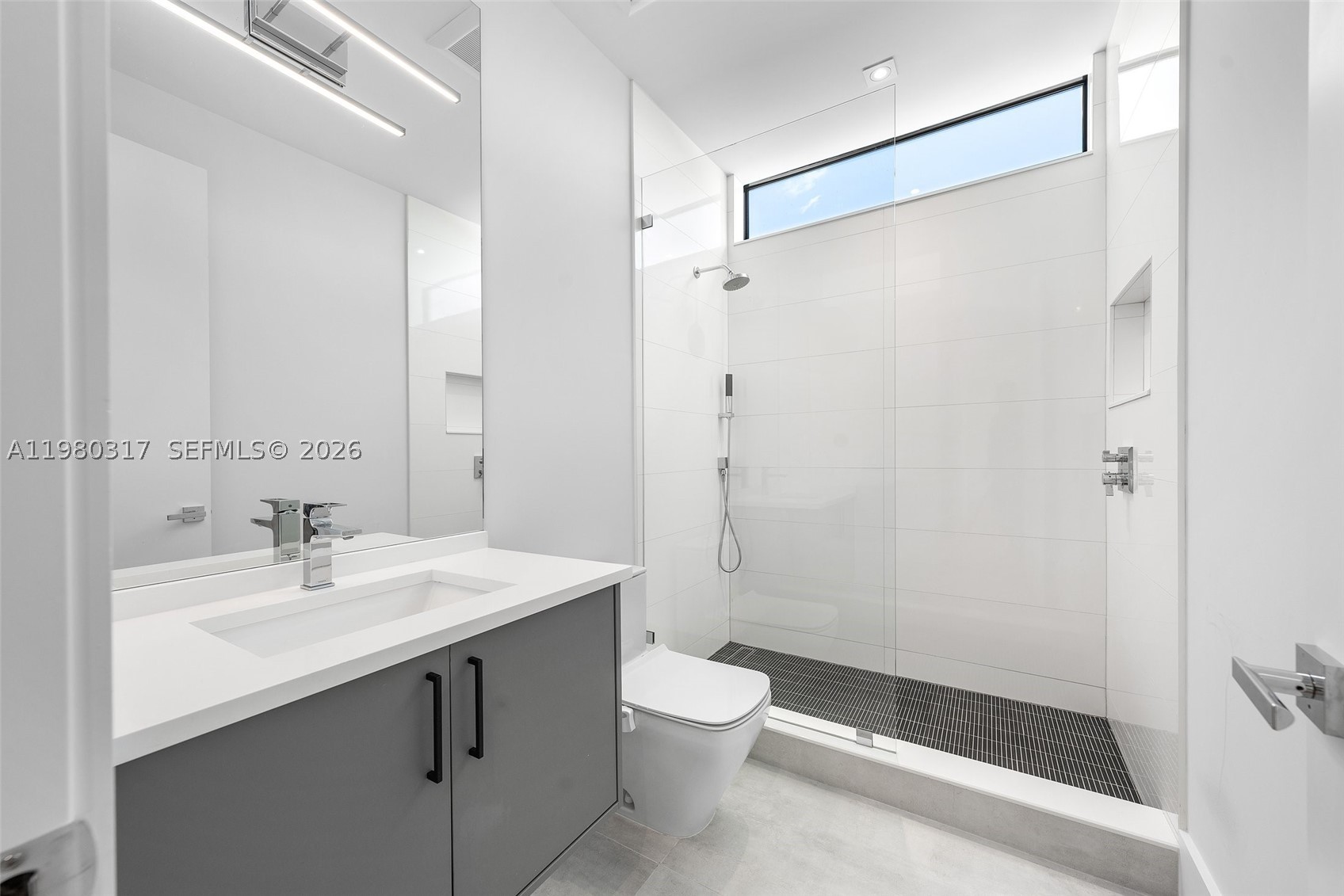 2500 Middle River Dr, Fort Lauderdale FL 33305
