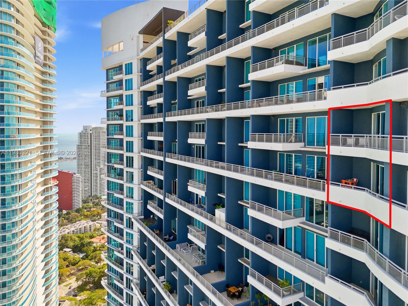 60 SW 13th St #4414, Miami FL 33130