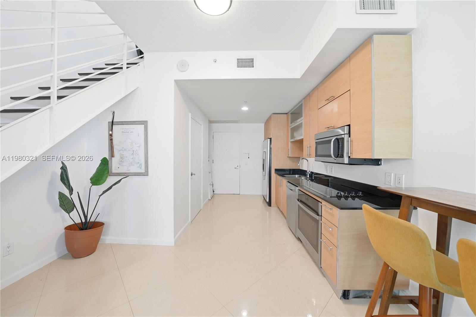 60 SW 13th St #4414, Miami FL 33130