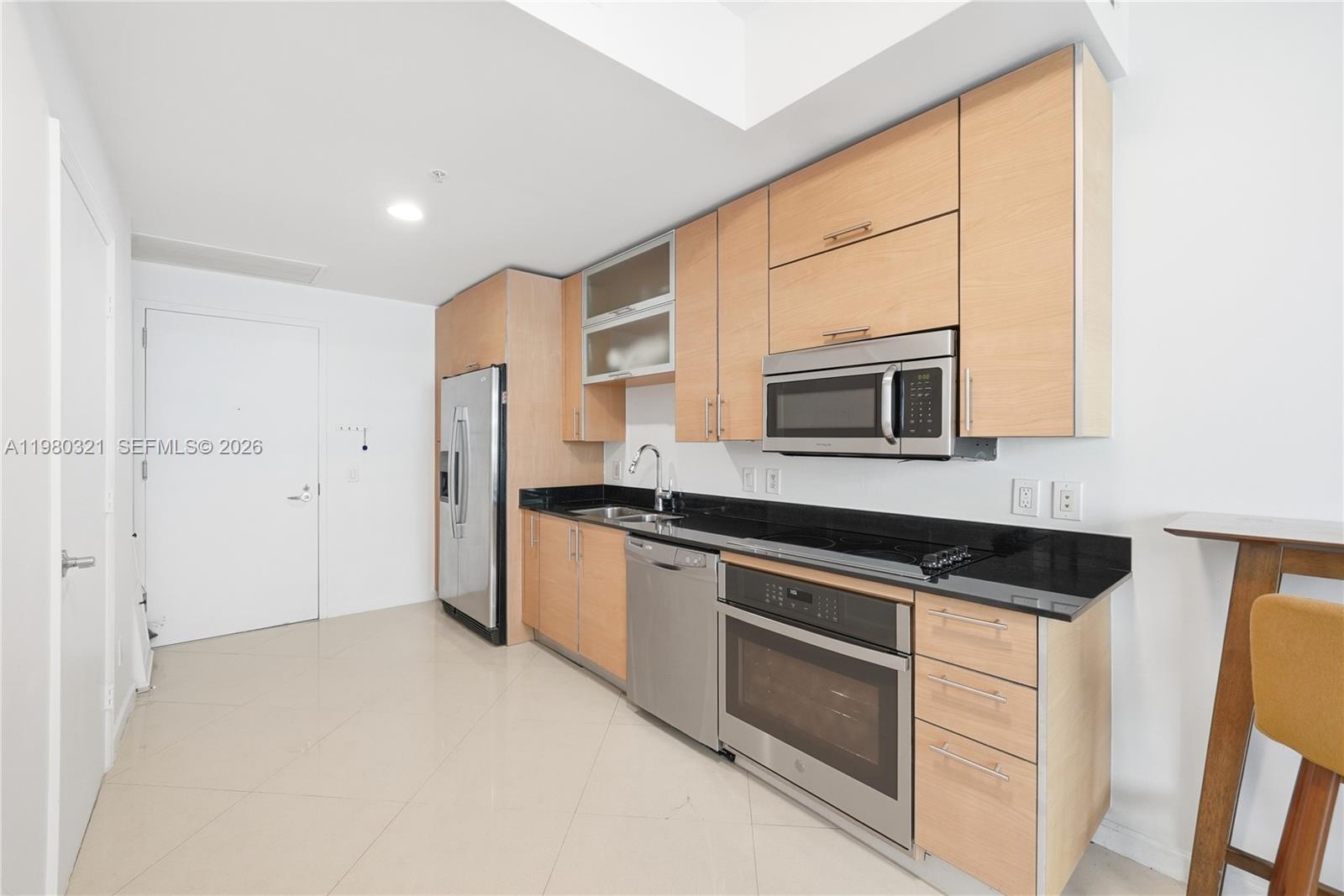 60 SW 13th St #4414, Miami FL 33130