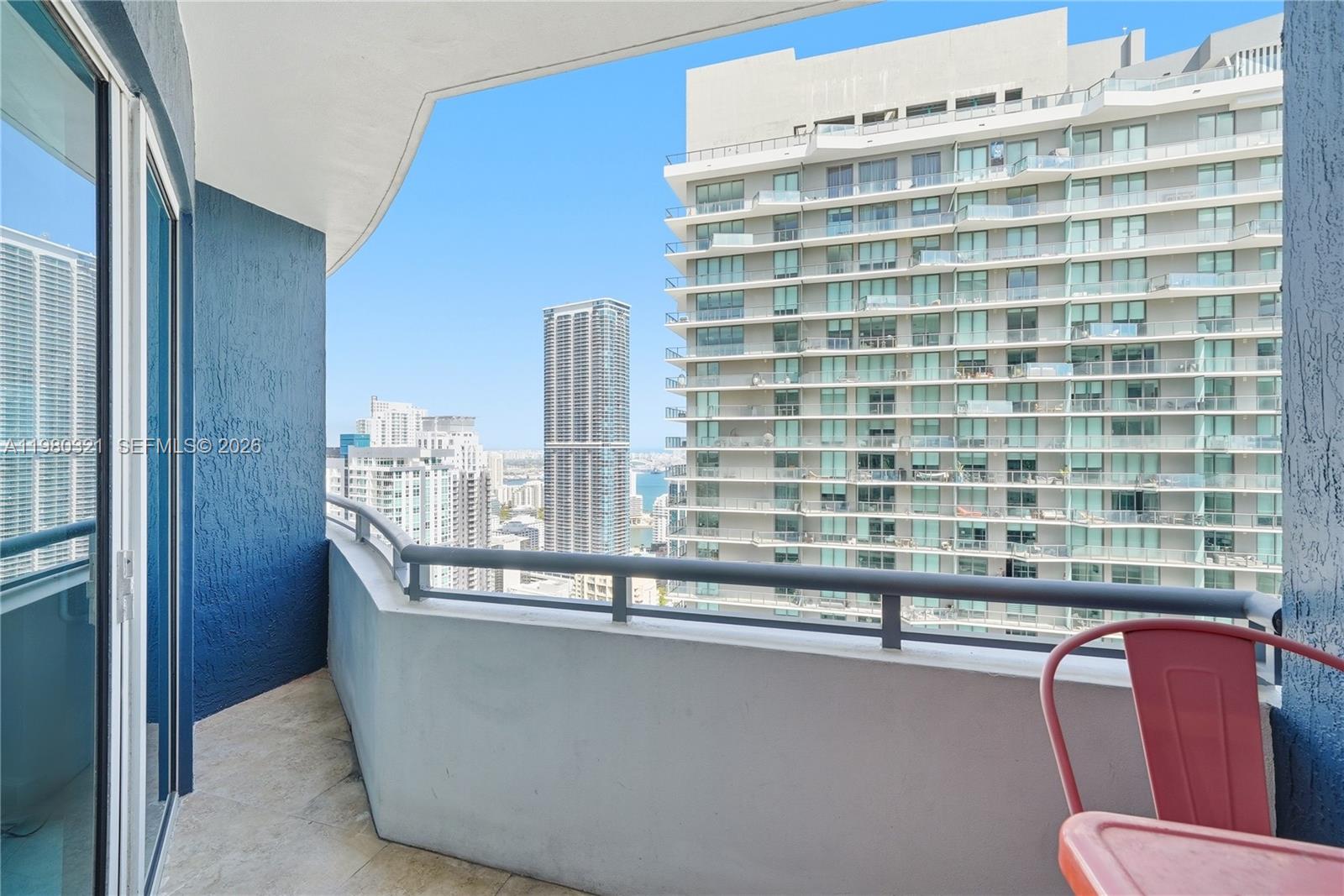 60 SW 13th St #4414, Miami FL 33130