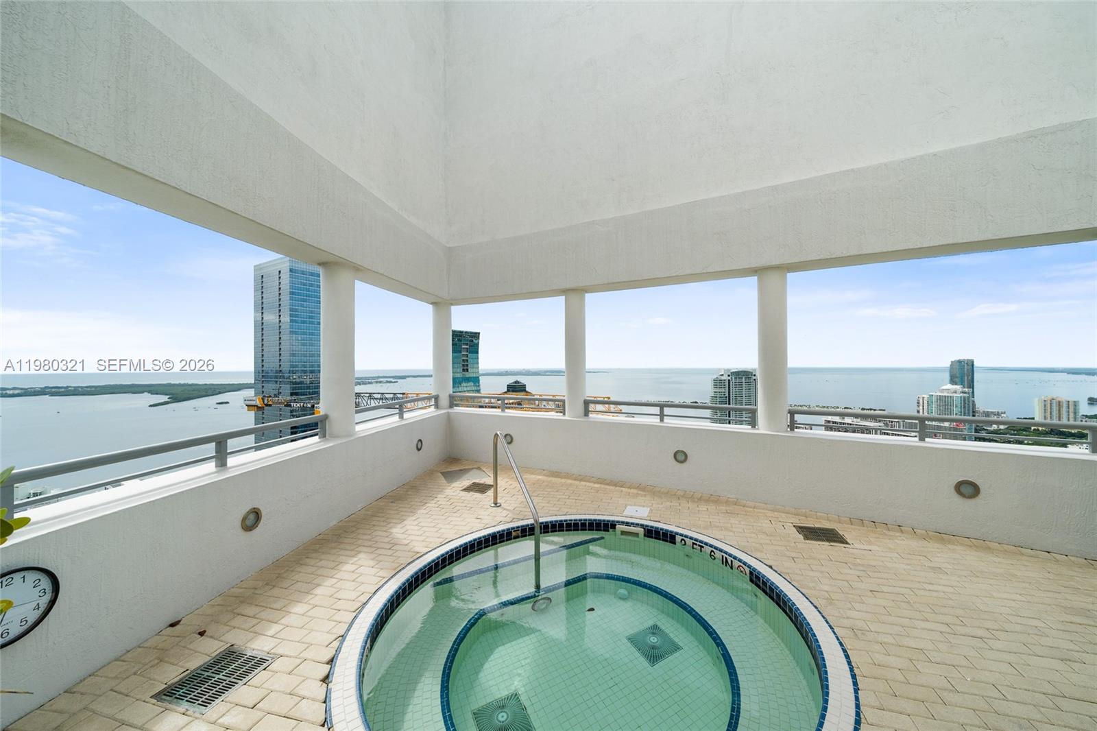 60 SW 13th St #4414, Miami FL 33130