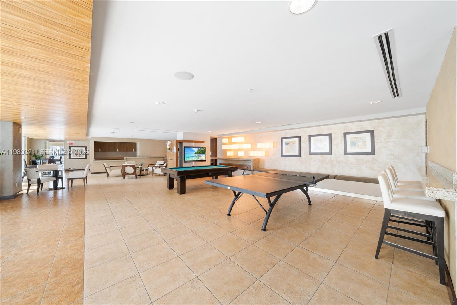 60 SW 13th St #4414, Miami FL 33130