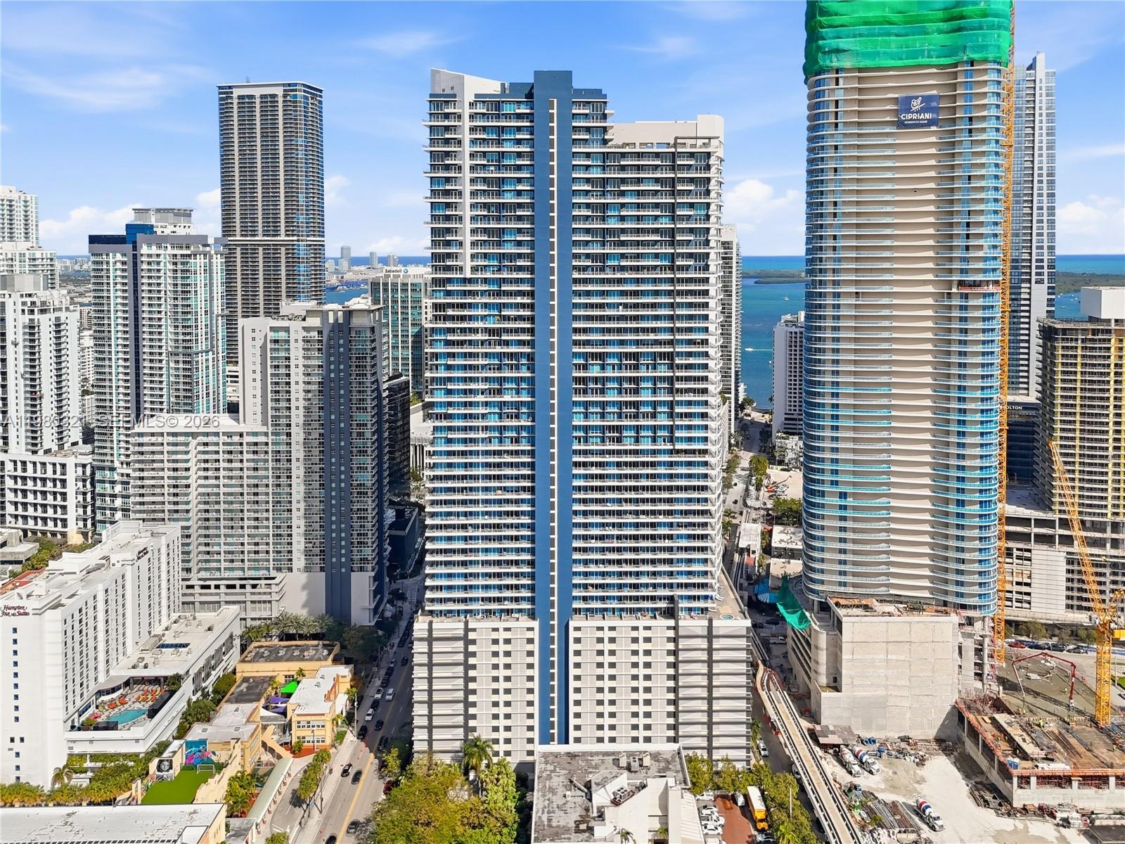 60 SW 13th St #4414, Miami FL 33130