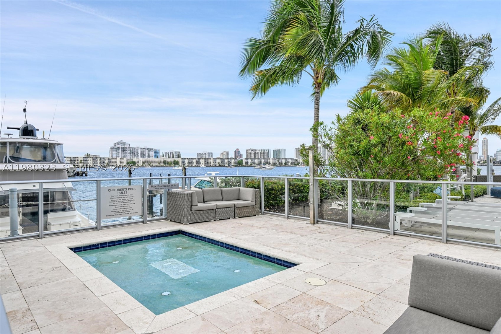 17111 Biscayne Blvd #207, North Miami Beach FL 33160