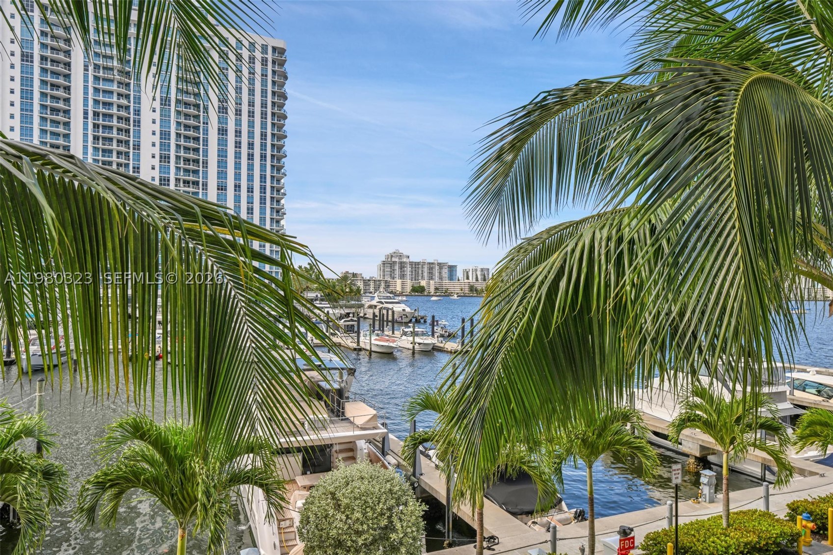 17111 Biscayne Blvd #207, North Miami Beach FL 33160