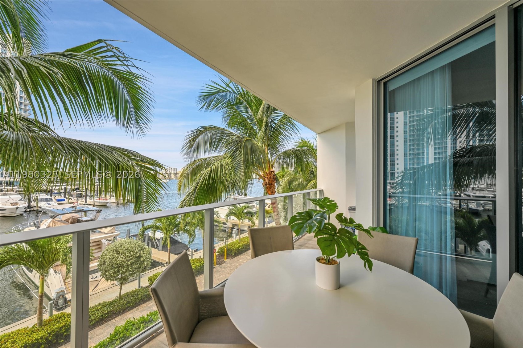 17111 Biscayne Blvd #207, North Miami Beach FL 33160