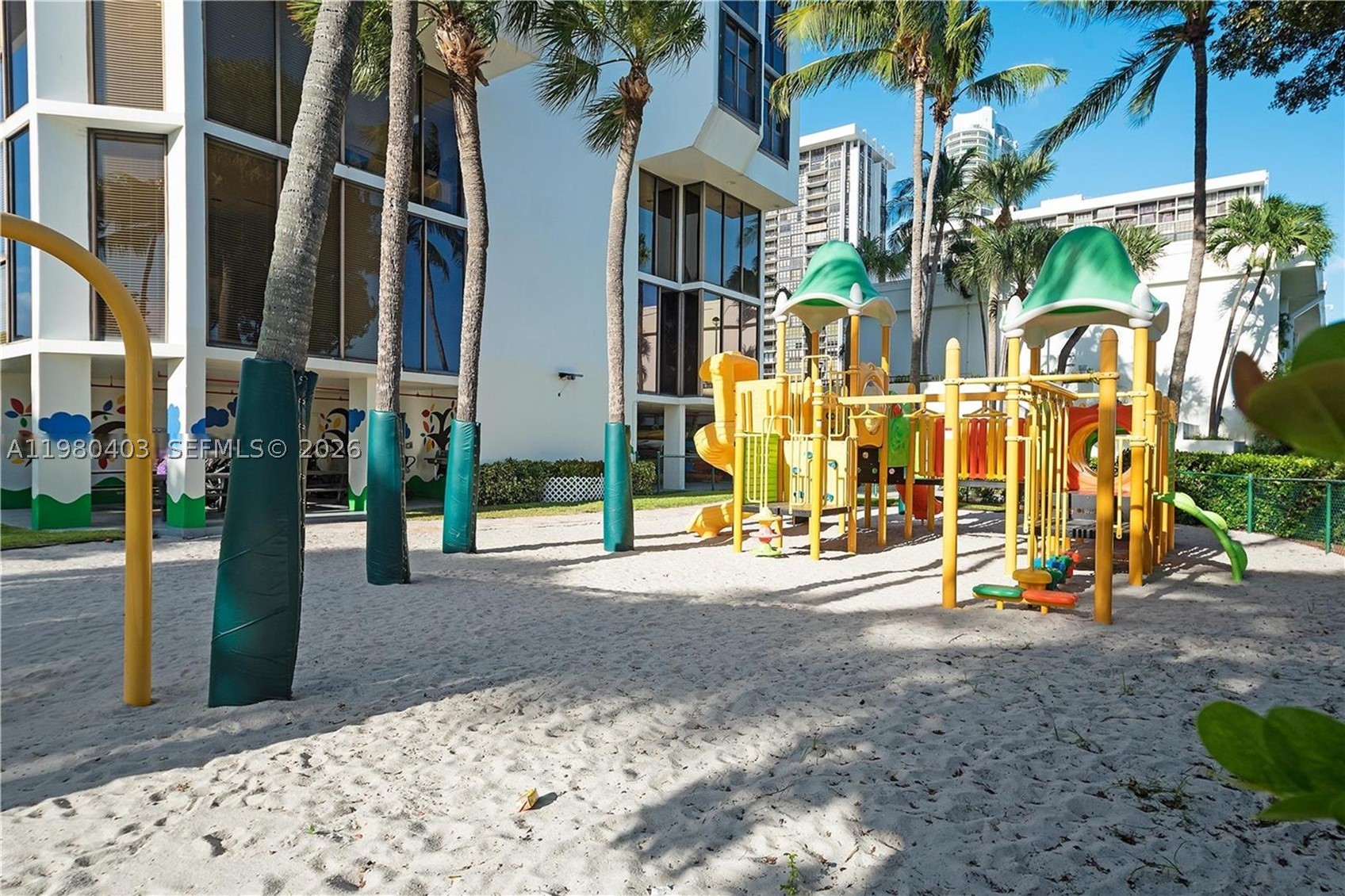1901 Brickell Ave #B1407, Miami FL 33129