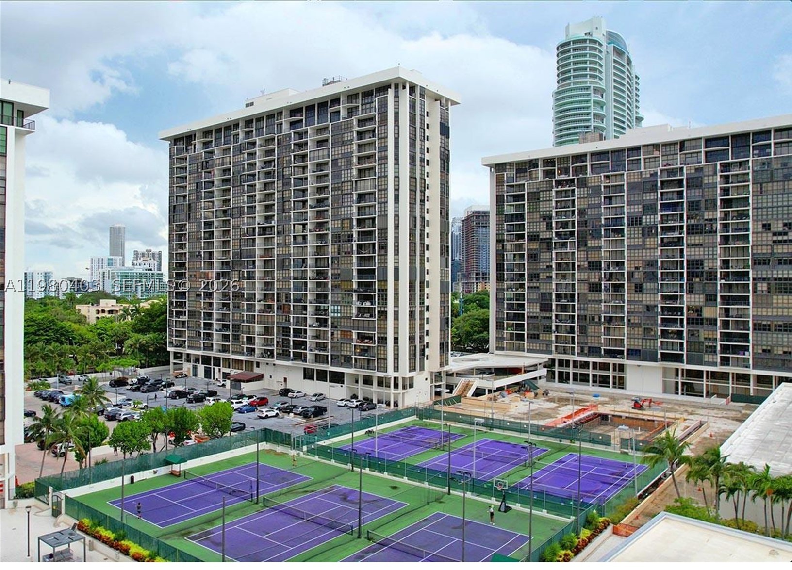 1901 Brickell Ave #B1407, Miami FL 33129