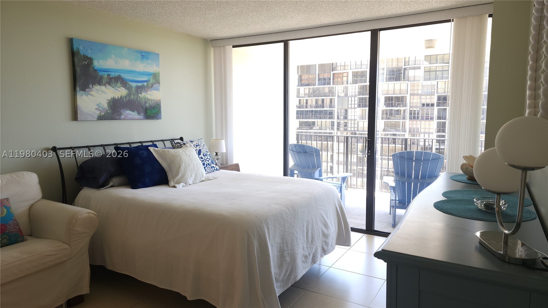 1901 Brickell Ave #B1407, Miami FL 33129