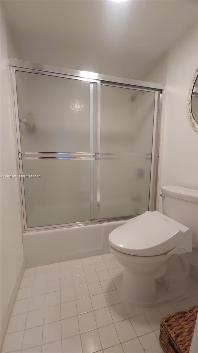 1901 Brickell Ave #B1407, Miami FL 33129