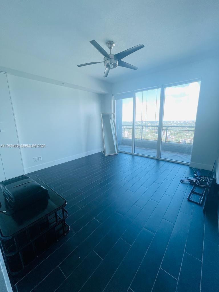 60 SW 13th St #3606, Miami FL 33130