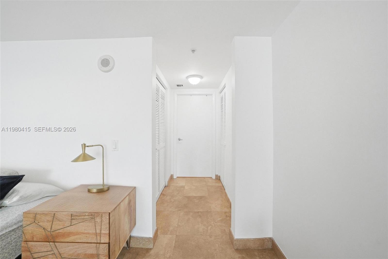 41 SE 5th St #2104, Miami FL 33131