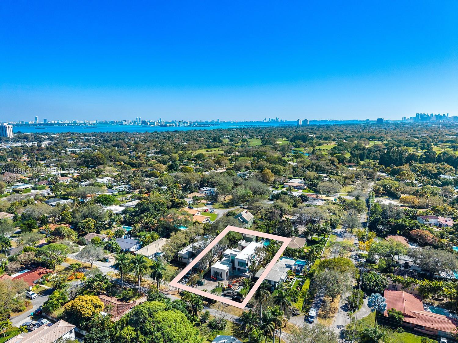 820 NE 111th St, Biscayne Park FL 33161
