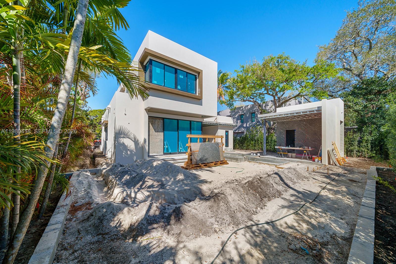 820 NE 111th St, Biscayne Park FL 33161