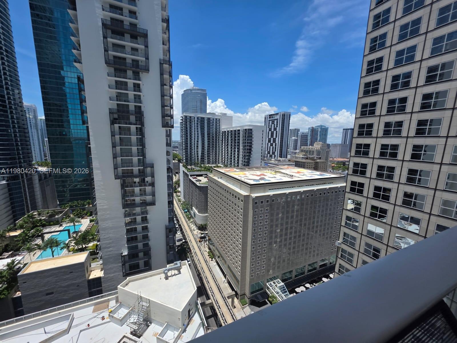 300 S Biscayne Blvd #2311, Miami FL 33131