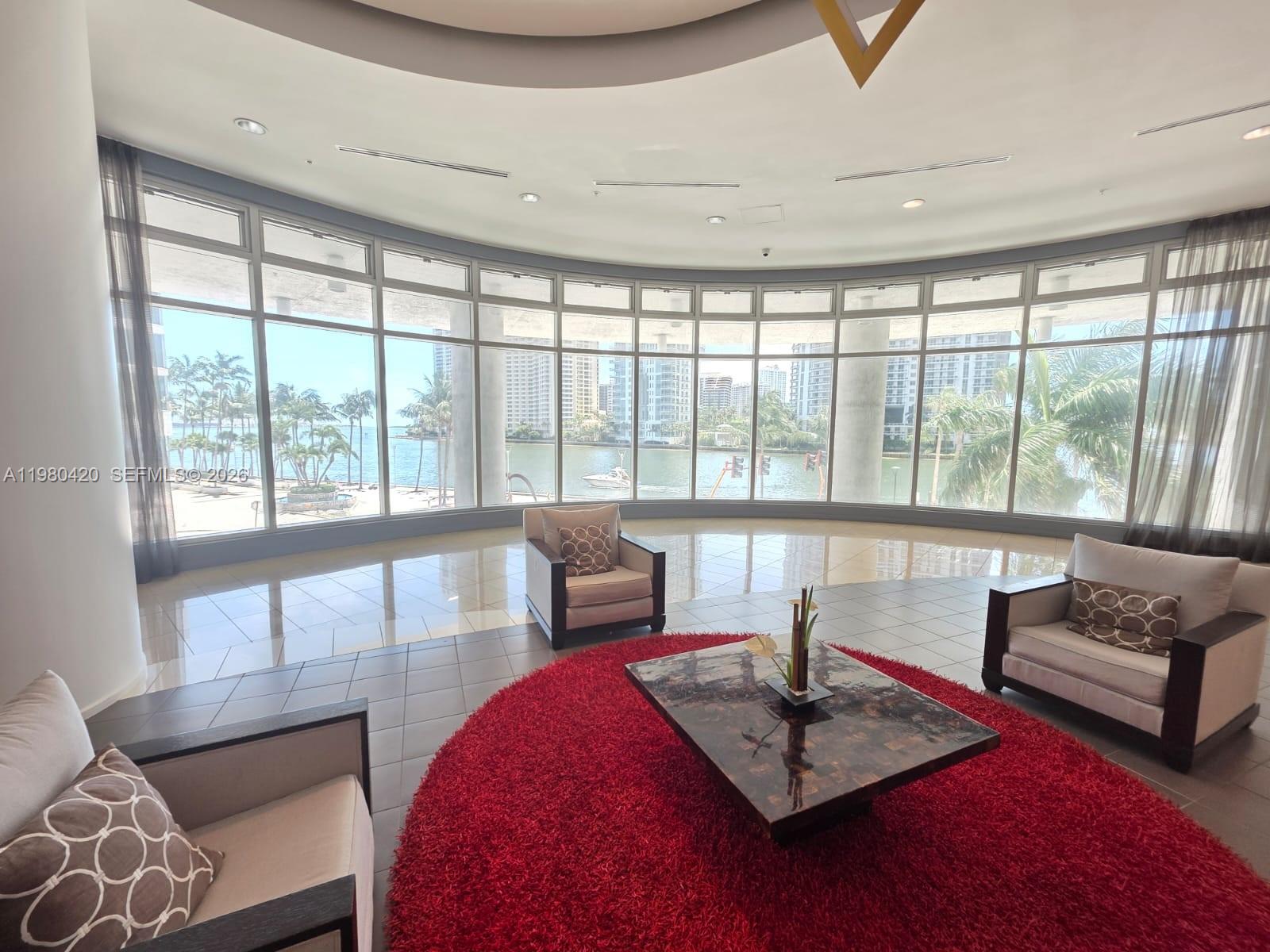 300 S Biscayne Blvd #2311, Miami FL 33131