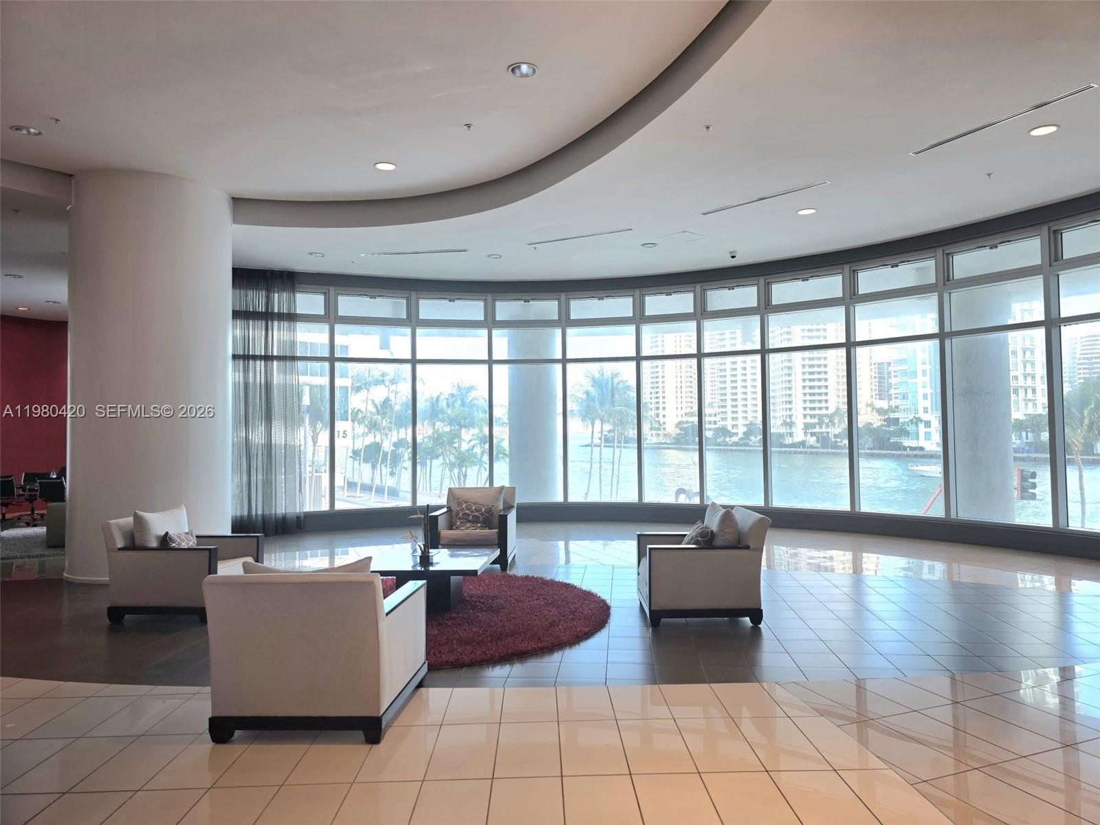 300 S Biscayne Blvd #2311, Miami FL 33131