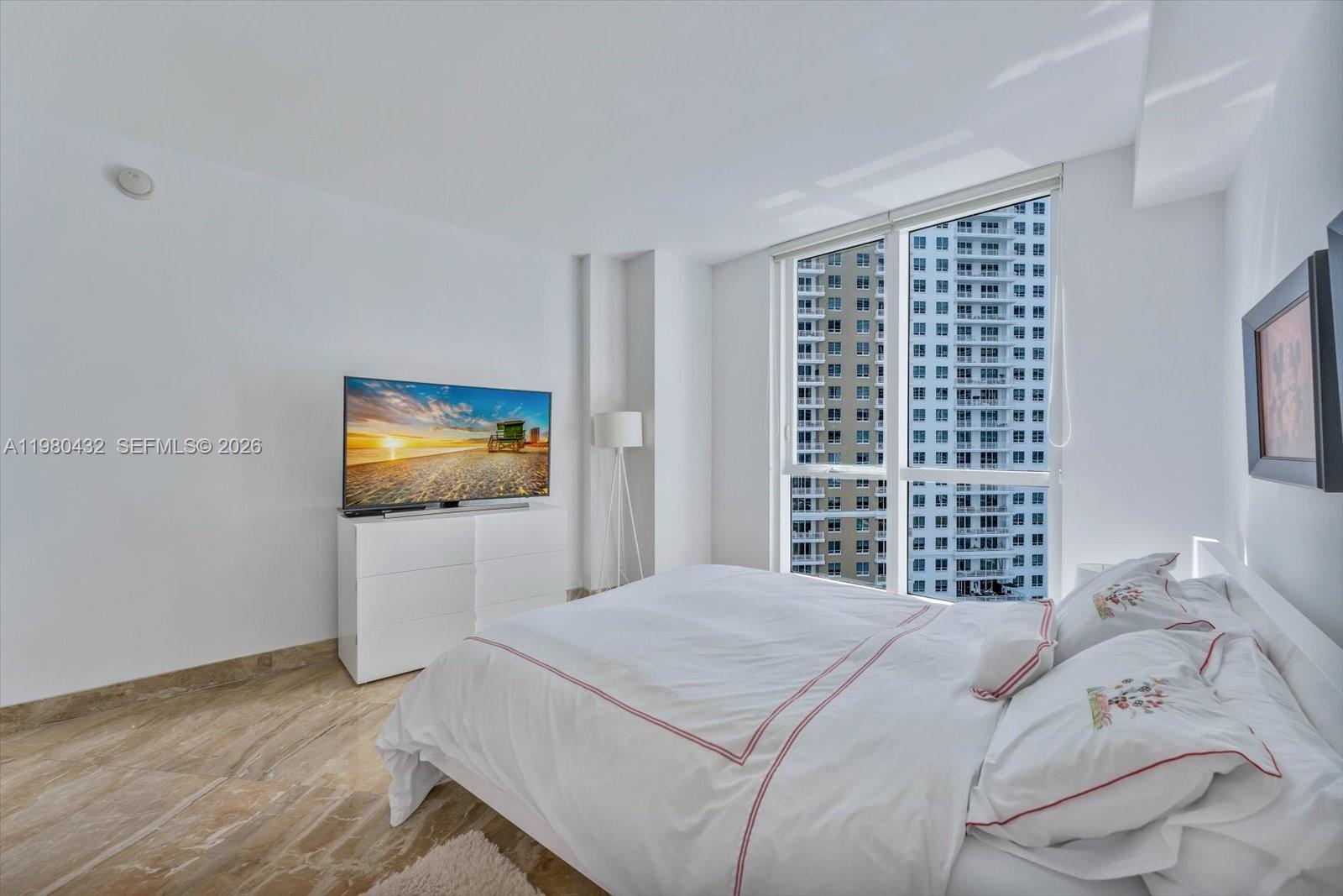 901 Brickell Key Blvd #1409, Miami FL 33131