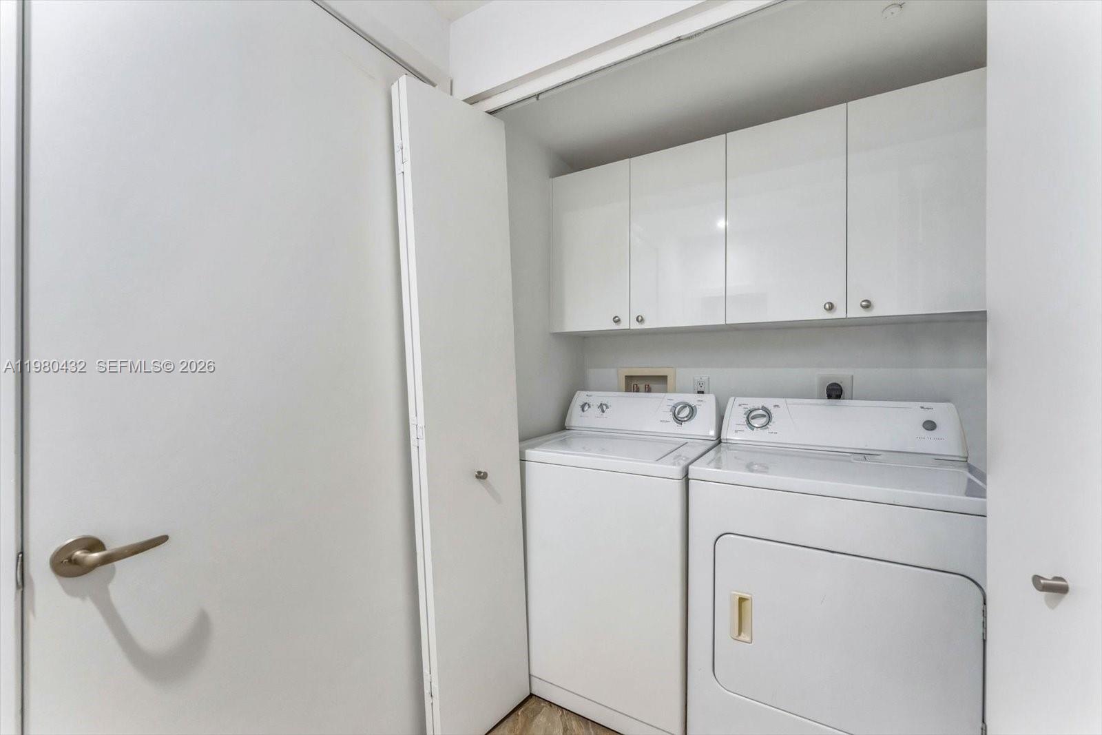 901 Brickell Key Blvd #1409, Miami FL 33131